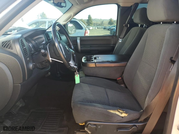 2007 Chevrolet Silverado 1500 LT w/1LT with VIN 1GCEC19J37Z524196, listed as a Copart auction lot 88102675 with 148,582 mi miles and Salvage Title. Bid and sale history available at carsss.com. Image 7.