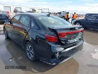 2019 Kia Forte LXS with VIN 3KPF24AD1KE068184, listed as a IAAI auction lot 41470017 with 55,326 mi miles. Bid and sale history available at carsss.com. Image 3.