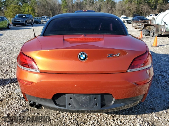 2014 BMW Z4 sDrive28i z VIN WBALL5C59EP556599, wystawiony jako Copart lot #44781125 z przebiegiem Nie podano mil oraz Czysty tytuł • Clean title. Historia ofert i sprzedaży dostępna na DreamBid. Obrazek 6.