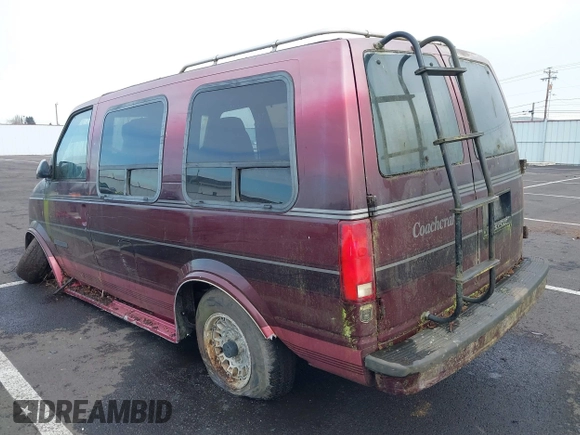 1991 Chevrolet Astro Cargo z VIN 1GBDM19Z4MB136076, wystawiony jako IAAI lot #41482281 z przebiegiem 202 682 mil mil oraz . Historia ofert i sprzedaży dostępna na DreamBid. Obrazek 3.