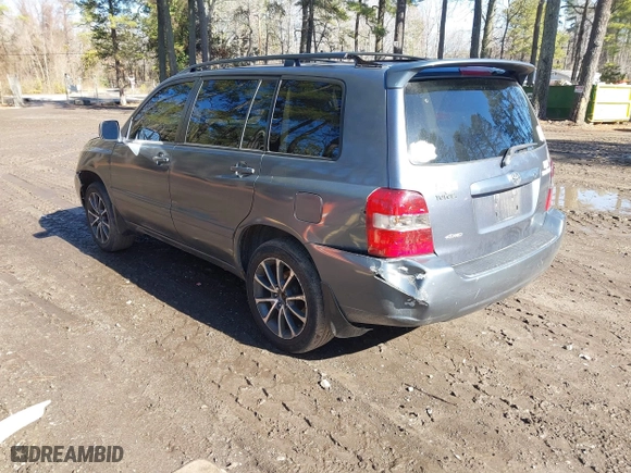 2007 Toyota Highlander with VIN JTEHD21A070048453, listed as a IAAI auction lot 41535478 with 220,898 mi miles. Bid and sale history available at carsss.com. Image 3.