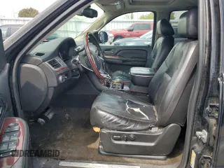 2008 Cadillac Escalade z VIN 1GYFK63888R152005, wystawiony jako Copart lot #54179325 z przebiegiem 208 059 mil mil oraz Szkody całkowita. Historia ofert i sprzedaży dostępna na DreamBid. Obrazek 7.