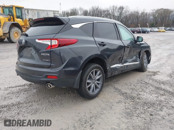 2020 Acura RDX Technology with VIN 5J8TC2H50LL003615, listed as a IAAI auction lot 41427217 with 61,952 mi miles and . Bid and sale history available at DreamBid. Image 4.