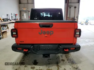 2020 Jeep Gladiator Rubicon with VIN 1C6JJTBG8LL155550, listed as a Copart auction lot 58327875 with 34,276 mi miles and Salvage title. Bid and sale history available at DreamBid. Image 6.