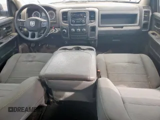 2020 Ram 1500 Tradesman z VIN 1C6RR6FT5LS147643, wystawiony jako Copart lot #60972105 z przebiegiem 211 743 mil mil oraz Czysty tytuł • Clean title. Historia ofert i sprzedaży dostępna na DreamBid. Obrazek 8.