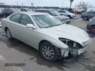 2004 Lexus ES 350 with VIN JTHBA30G345029374, listed as a IAAI auction lot 42078145 with 179,547 mi miles and . Bid and sale history available at DreamBid. Image 1.