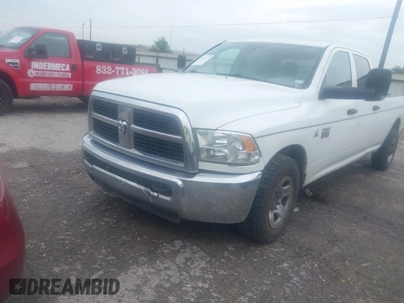 2012 Ram 2500 ST z VIN 3C6TD4HL7CG265349, wystawiony jako IAAI lot #42479271 z przebiegiem 301 419 mil mil oraz . Historia ofert i sprzedaży dostępna na DreamBid. Obrazek 17.