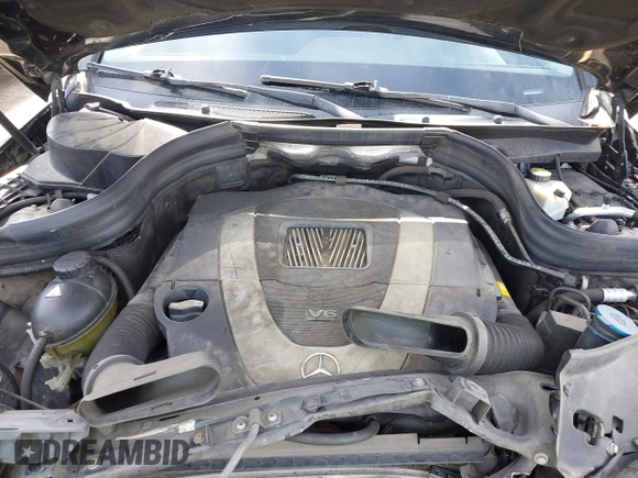 2010 Mercedes-Benz GLK 350 with VIN WDCGG5GB8AF347664, listed as a IAAI auction lot 42043842 with 136,823 mi miles and . Bid and sale history available at DreamBid. Image 10.