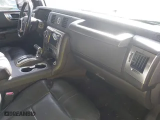 2008 Hummer H2 SUV with VIN 5GRGN23878H109547, listed as a IAAI auction lot 41648526 with 181,692 mi miles. Bid and sale history available at carsss.com. Image 5.