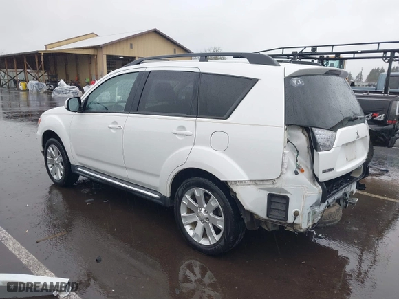 2011 Mitsubishi Outlander SE with VIN JA4AS3AW3BU019148, listed as a IAAI auction lot 41851004 with 88,989 mi miles. Bid and sale history available at carsss.com. Image 3.