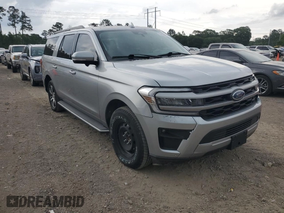 2022 Ford Expedition Max XLT with VIN 1FMJK1HT2NEA14989, listed as a Copart auction lot 54186415 with 50,243 mi miles and Salvage title. Bid and sale history available at DreamBid. Image 4.