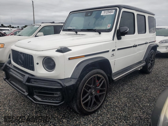 2021 Mercedes-Benz G 63 AMG z VIN W1NYC7HJXMX368367, wystawiony jako Copart lot #74120404 z przebiegiem 26 246 mil mil oraz Szkoda całkowita • Salvage title. Historia ofert i sprzedaży dostępna na DreamBid. Obrazek 1.