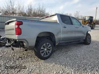 2025 Chevrolet Silverado 1500 with VIN 3GCPKKEK1SG119365, listed as a Copart auction lot 43724235 with 3,439 mi miles and Salvage Title. Bid and sale history available at DreamBid. Image 3.