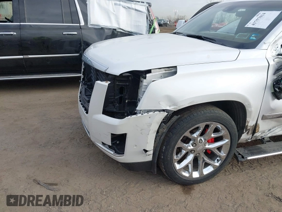 2017 Cadillac Escalade Platinum z VIN 1GYS4DKJ7HR277904, wystawiony jako IAAI lot #41757014 z przebiegiem 109 177 mil mil oraz . Historia ofert i sprzedaży dostępna na DreamBid. Obrazek 17.