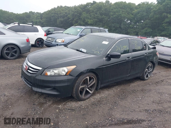 2009 Honda Accord EX-L z VIN 1HGCP26859A106762, wystawiony jako IAAI lot #40072551 z przebiegiem Nie podano mil oraz . Historia ofert i sprzedaży dostępna na DreamBid. Obrazek 2.