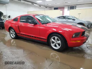 2008 Ford Mustang Deluxe с VIN 1ZVHT80N185119000, выставлен на аукционе Copart как лот 88174965 с пробегом 148 104 миль миль и Чистый • Clean title. История ставок и продаж доступна на DreamBid. Изображение 4.