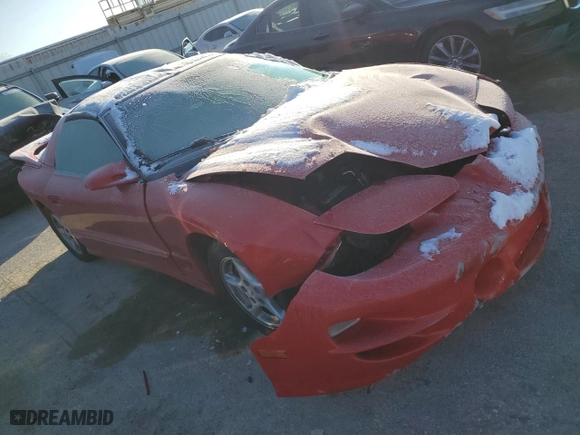 1998 Pontiac Firebird Formula with VIN 2G2FV22G8W2217809, listed as a Copart auction lot 82886224 with 0 miles and Salvage Title. Bid and sale history available at carsss.com. Image 4.