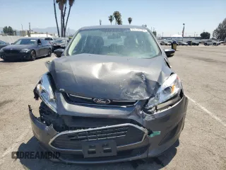 2017 Ford C-Max SE z VIN 1FADP5EU6HL108435, wystawiony jako Copart lot #57690125 z przebiegiem 170 103 mil mil oraz Szkody całkowita. Historia ofert i sprzedaży dostępna na DreamBid. Obrazek 5.