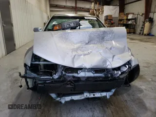2003 Mitsubishi Galant ES z VIN 4A3AA46H93E144513, wystawiony jako Copart lot #84241744 z przebiegiem 99 849 mil mil oraz Szkoda całkowita • Salvage title. Historia ofert i sprzedaży dostępna na DreamBid. Obrazek 5.