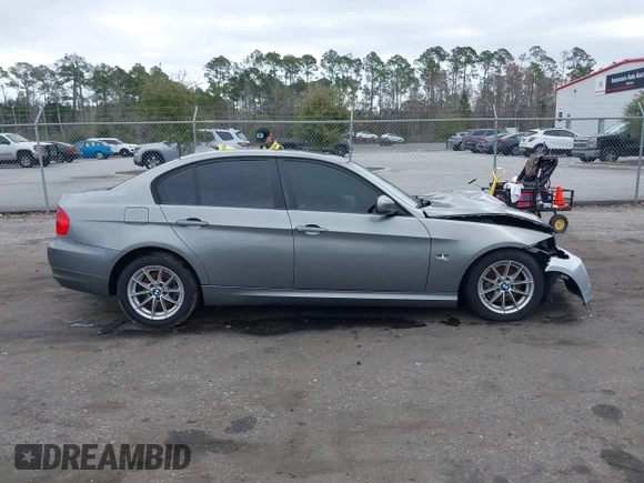 2010 BMW 3 Series 328i with VIN WBAPH7G54ANM51838, listed as a IAAI auction lot 41484425 with 143,259 mi miles and . Bid and sale history available at carsss.com. Image 13.