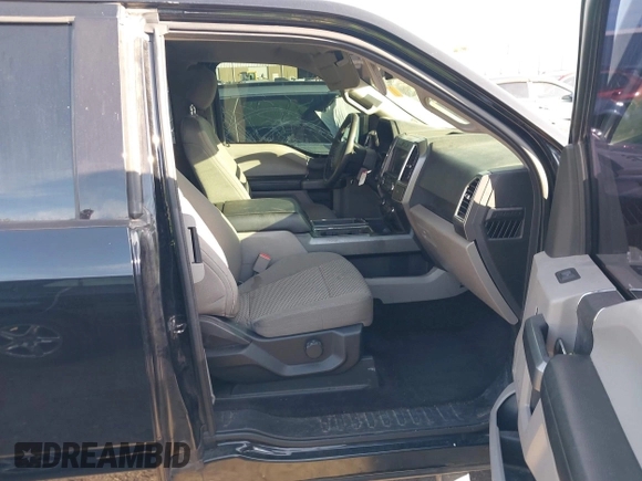 2016 Ford F-150 XLT with VIN 1FTEX1EP2GKE42449, listed as a IAAI auction lot 40754639 with 96,695 mi miles. Bid and sale history available at carsss.com. Image 5.