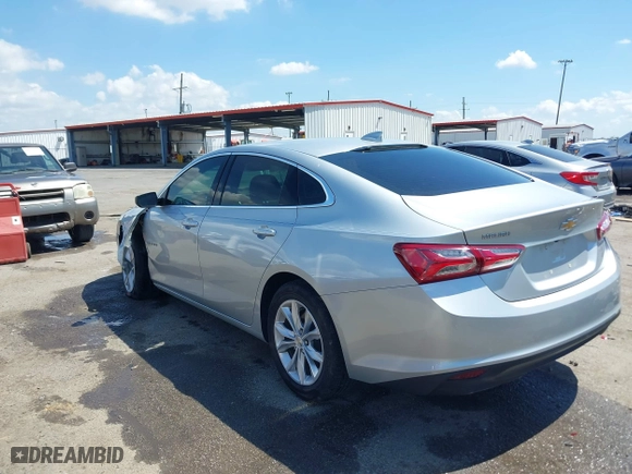 2021 Chevrolet Malibu LT with VIN 1G1ZD5ST1MF050952, listed as a IAAI auction lot 41864546 with 4,764 mi miles. Bid and sale history available at carsss.com. Image 3.