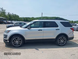 2016 Ford Explorer Sport with VIN 1FM5K8GT8GGA33453, listed as a IAAI auction lot 42406866 with 141,439 mi miles and . Bid and sale history available at DreamBid. Image 14.