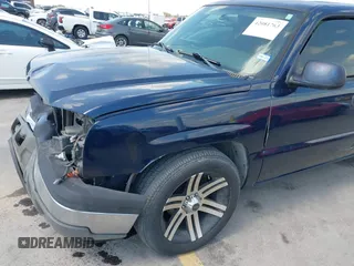2005 Chevrolet Silverado 1500 LS with VIN 2GCEC13T551363608, listed as a IAAI auction lot 42081763 with 197,496 mi miles and . Bid and sale history available at DreamBid. Image 13.