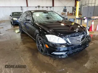 2012 Mercedes-Benz S 550 with VIN WDDNG9EB4CA472903, listed as a Copart auction lot 54872435 with 147,471 mi miles and Salvage Title. Bid and sale history available at DreamBid. Image 13.