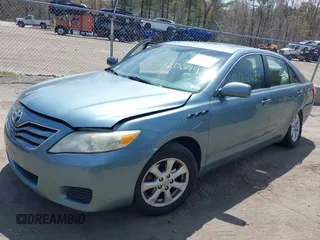 2011 Toyota Camry LE with VIN 4T4BF3EK5BR146460, listed as a IAAI auction lot 42064439 with 212,912 mi miles. Bid and sale history available at carsss.com. Image 2.