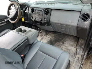 2016 Ford F-250 XLT with VIN 1FT7X2B67GEA84340, listed as a Copart auction lot 46098355 with 176,549 mi miles and Non repairable. Bid and sale history available at DreamBid. Image 8.