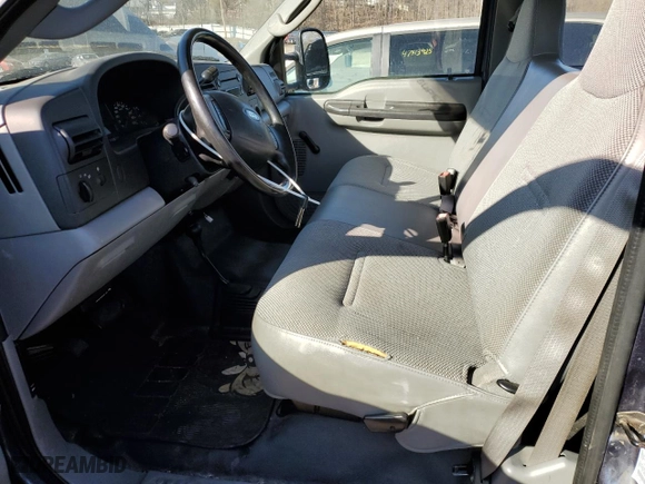2006 Ford Super Duty F-250 XL with VIN 1FTSX21526EC97357, listed as a Copart auction lot 47383865 with 83,709 mi miles and Clean Title. Bid and sale history available at carsss.com. Image 7.
