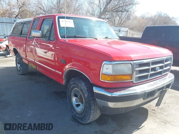 1996 Ford F-150 with VIN 1FTEX14N4TKA35971, listed as a IAAI auction lot 41744323 with 187,572 mi miles. Bid and sale history available at carsss.com. Image 1.