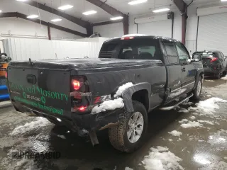 2006 Chevrolet Silverado 1500 with VIN 1GCEK19B16Z192673, listed as a Copart auction lot 49893965 with 163,442 mi miles and Salvage Title. Bid and sale history available at DreamBid. Image 3.