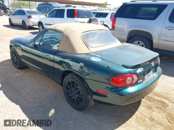 2001 Mazda MX-5 Miata with VIN JM1NB353410202216, listed as a IAAI auction lot 42126191 with Not Provided miles and . Bid and sale history available at DreamBid. Image 3.