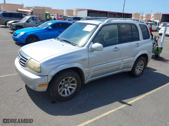 2005 Suzuki Grand Vitara with VIN JS3TE62VX54202954, listed as a IAAI auction lot 41634385 with 1 mi miles. Bid and sale history available at carsss.com. Image 2.