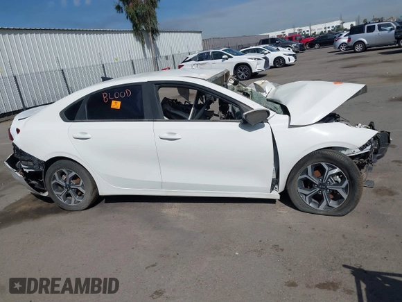 2020 Kia Forte LXS with VIN 3KPF24AD3LE143744, listed as a IAAI auction lot 41686525 with 1 mi miles. Bid and sale history available at carsss.com. Image 12.