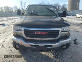 2006 GMC Sierra 2500HD SLT with VIN 1GTHK29D56E291203, listed as a Copart auction lot 43912665 with Not provided miles and Salvage title. Bid and sale history available at DreamBid. Image 5.