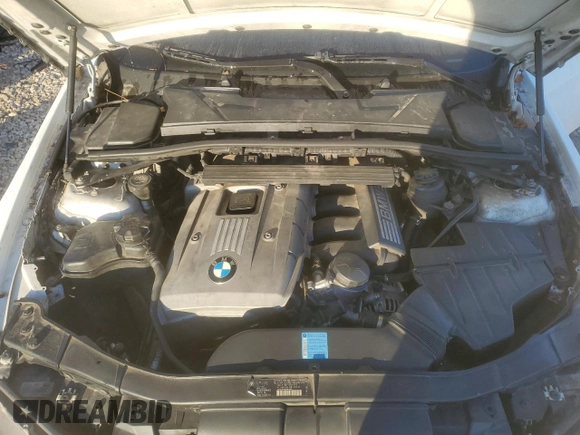 2006 BMW 3 Series 325i with VIN WBAVB13586KX43481, listed as a Copart auction lot 78620534 with 207,036 mi miles and Salvage title. Bid and sale history available at DreamBid. Image 11.