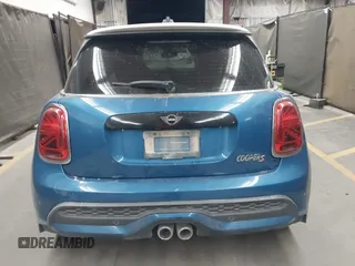 2022 MINI Hardtop Cooper S with VIN WMW53DH05N2R09949, listed as a IAAI auction lot 42111646 with 88,175 mi miles and . Bid and sale history available at DreamBid. Image 16.