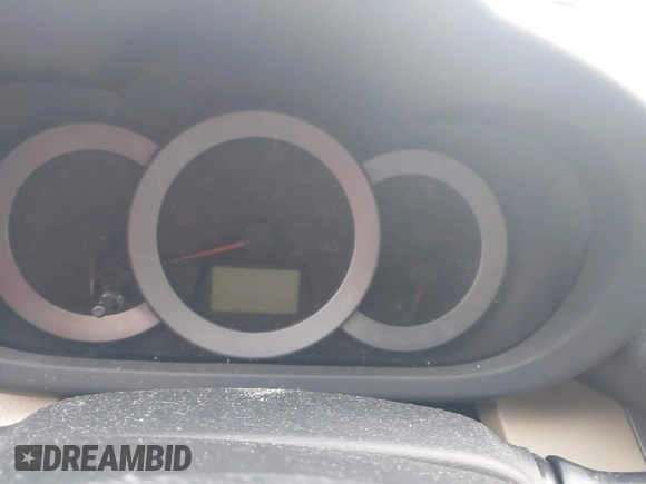 2011 Toyota RAV4 Ltd with VIN 2T3DK4DV1BW049005, listed as a IAAI auction lot 41284660 with 1 mi miles. Bid and sale history available at carsss.com. Image 7.