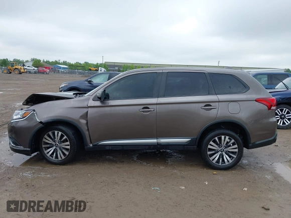 2019 Mitsubishi Outlander ES with VIN JA4AZ3A31KZ043372, listed as a IAAI auction lot 42306119 with 195,635 mi miles and . Bid and sale history available at DreamBid. Image 14.