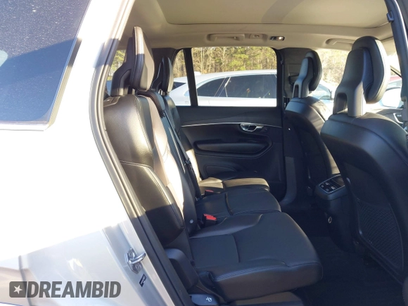 2020 Volvo XC90 Momentum z VIN YV4102CK0L1566572, wystawiony jako IAAI lot #41197199 z przebiegiem 92 671 mil mil oraz . Historia ofert i sprzedaży dostępna na DreamBid. Obrazek 8.