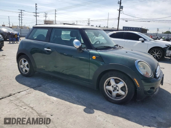 2008 MINI Hardtop with VIN WMWMF33578TT62441, listed as a Copart auction lot 48410155 with 116,894 mi miles and Salvage title. Bid and sale history available at DreamBid. Image 4.