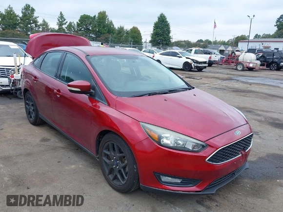 2016 Ford Focus SE with VIN 1FADP3F24GL249455, listed as a IAAI auction lot 40421121 with 49,043 mi miles. Bid and sale history available at carsss.com. Image 1.