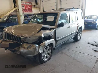 2007 Jeep Commander Sport с VIN 1J8HG48K87C661966, выставлен на аукционе IAAI как лот 42107052 с пробегом 183 652 миль миль и . История ставок и продаж доступна на DreamBid. Изображение 18.
