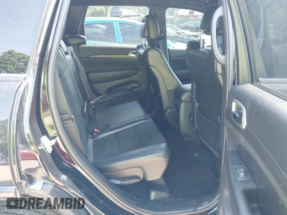 2018 Jeep Grand Cherokee Upland with VIN 1C4RJFAG2JC350975, listed as a IAAI auction lot 42612836 with 148,435 mi miles and . Bid and sale history available at DreamBid. Image 8.