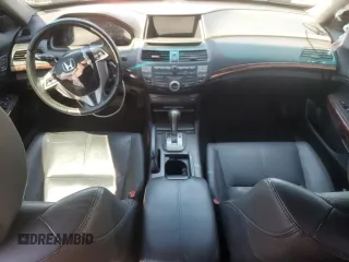 2012 Honda Crosstour EX-L z VIN 5J6TF2H55CL005022, wystawiony jako Copart lot #54228715 z przebiegiem 112 422 mil mil oraz Szkoda całkowita • Salvage title. Historia ofert i sprzedaży dostępna na DreamBid. Obrazek 8.