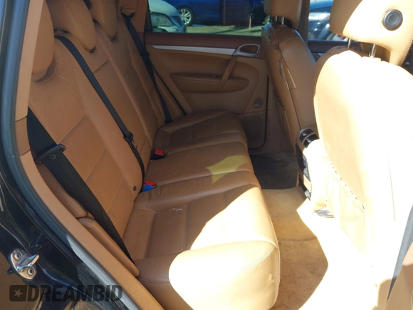 2005 Porsche Cayenne S with VIN WP1AB29P25LA65267, listed as a IAAI auction lot 41873162 with 188,413 mi miles. Bid and sale history available at carsss.com. Image 8.