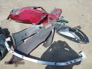 2024 Tesla Model Y Long Range z VIN 7SAYGDEEXRA236065, wystawiony jako IAAI lot #41834658 z przebiegiem 20 313 mil mil oraz . Historia ofert i sprzedaży dostępna na DreamBid. Obrazek 12.